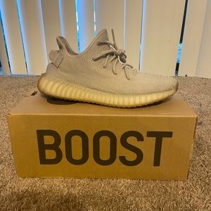Yeezy 350 v2 sesame